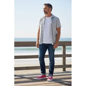 Vans Shoes Mens Size 10.5 Red Authentic Canvas Low Top Skateboard Sneakers Skate